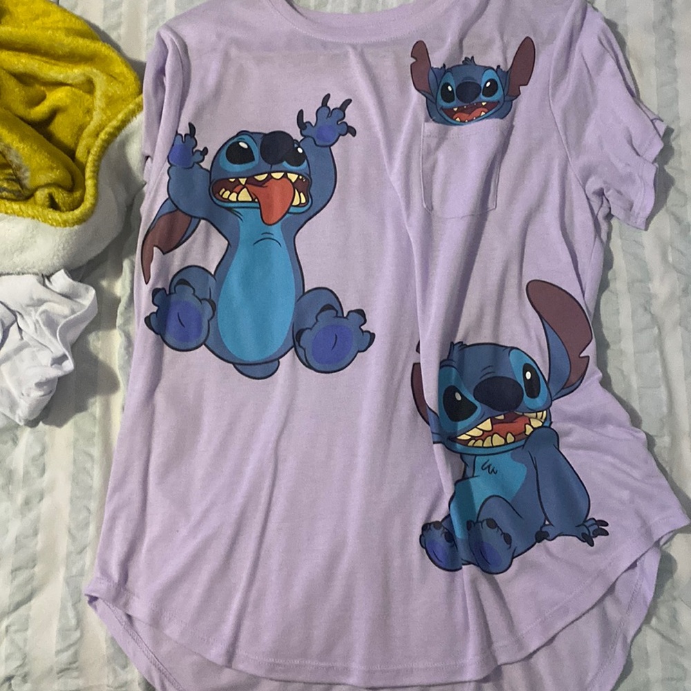 purple stitch shirt from Disney world size xxl